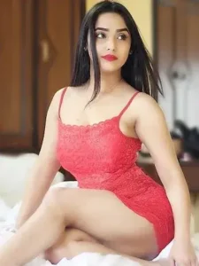 Escorts in Gulberg Continental Hotel Lahore